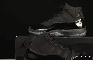GOWN JORDAN 378037-005 - AND CAP RETRO 11 0413